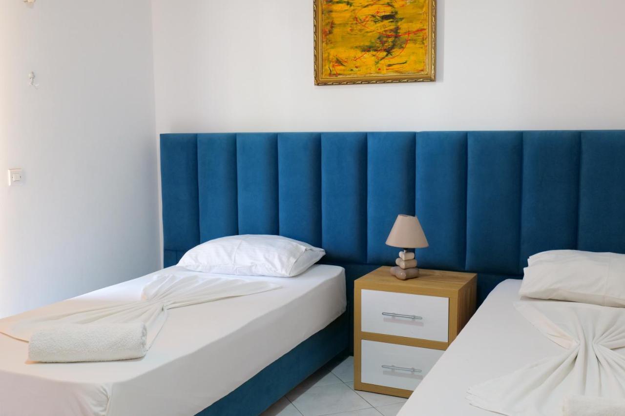 Eden Hotel Sarandë Buitenkant foto