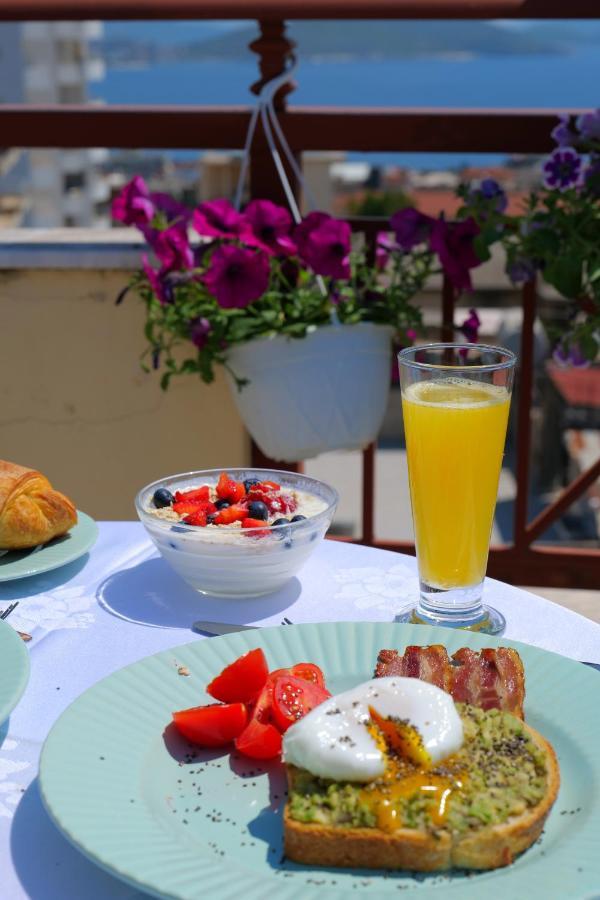 Eden Hotel Sarandë Buitenkant foto