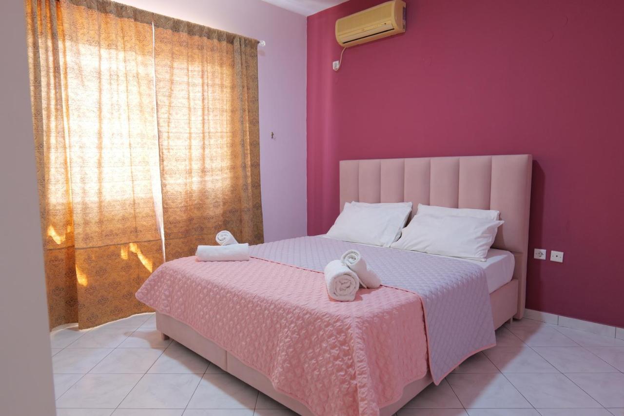 Eden Hotel Sarandë Buitenkant foto